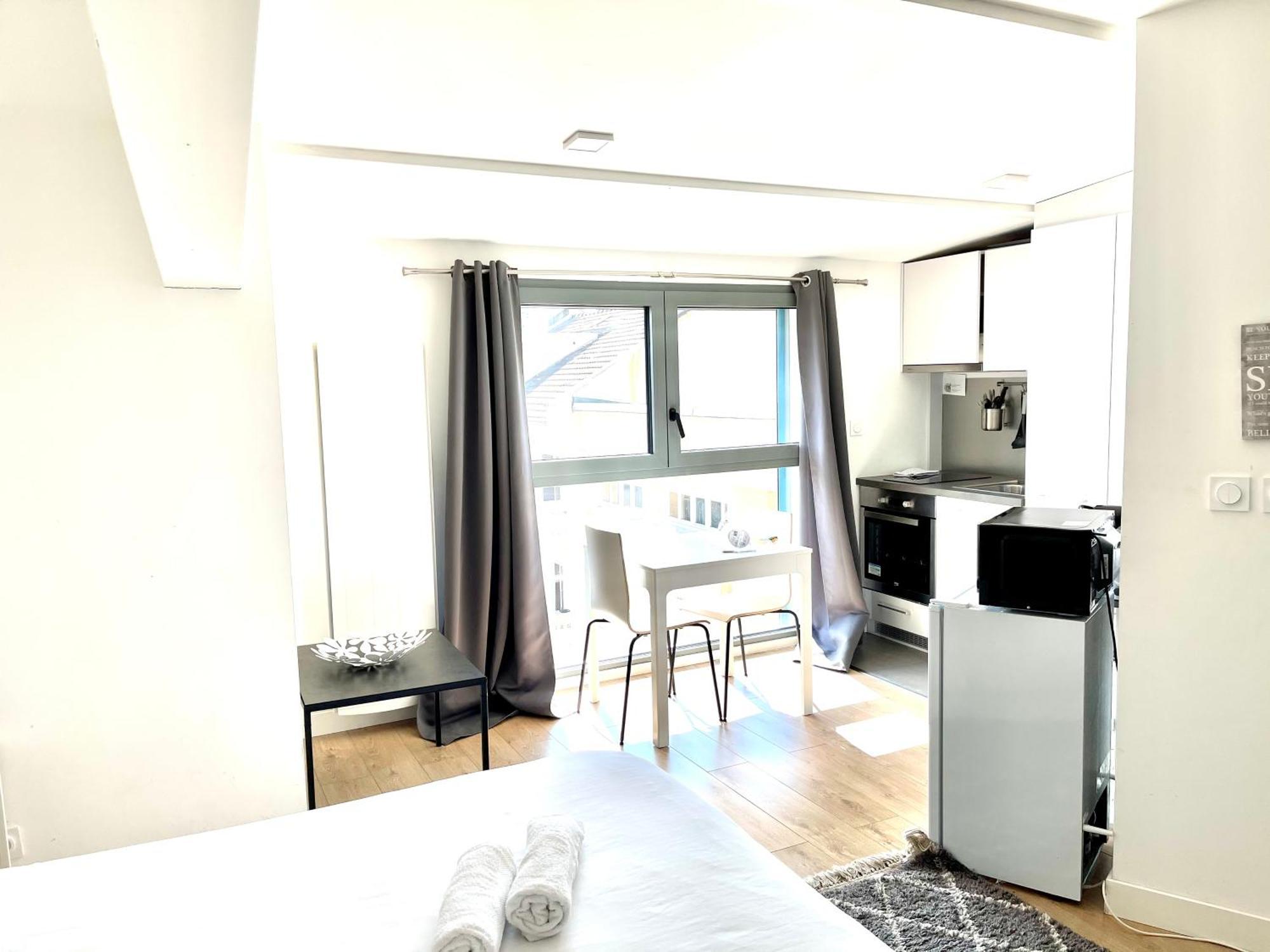 אנמסה Residence Le Marly חדר תמונה